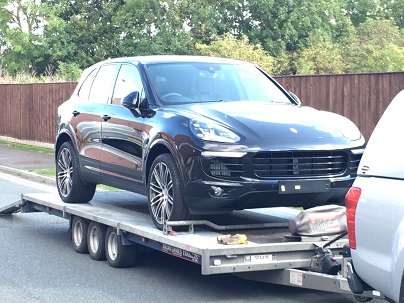 ENDE- the transport by trailer experts, has just transported a car by trailer from Swindon, Wiltshire to Tewkesbury, Gloucestershire .