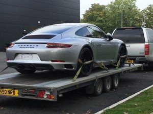 ENDE- the transport by trailer experts, has just transported a car by trailer from Swindon, Wiltshire to London .