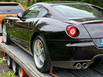 Ferrari transported from Manchester to London